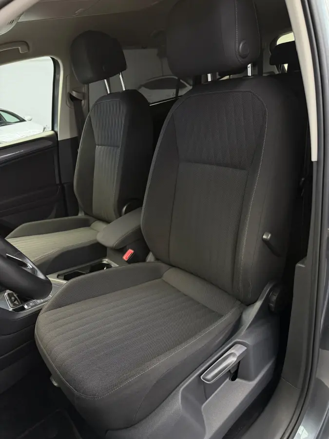 1.5 TSI Business 7p. CarPlay Camera