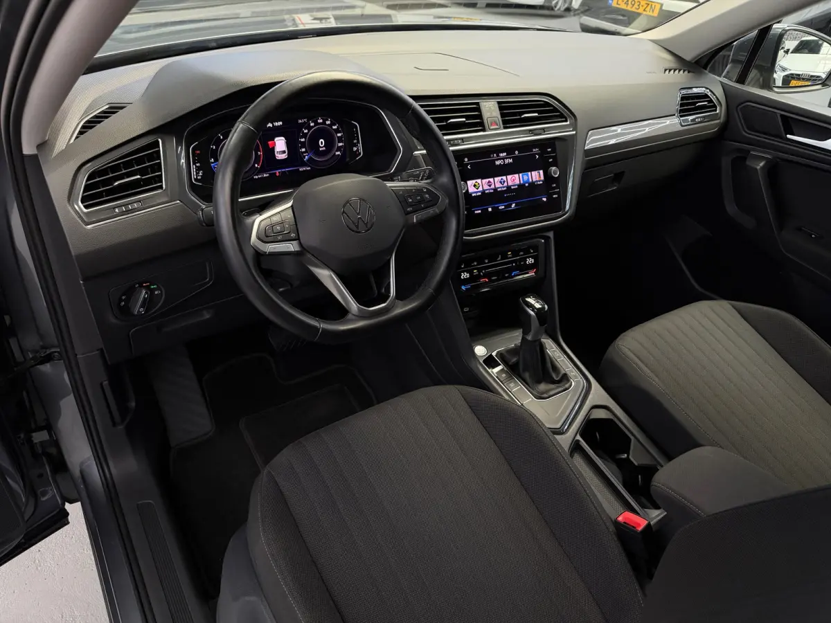 1.5 TSI Business 7p. CarPlay Camera