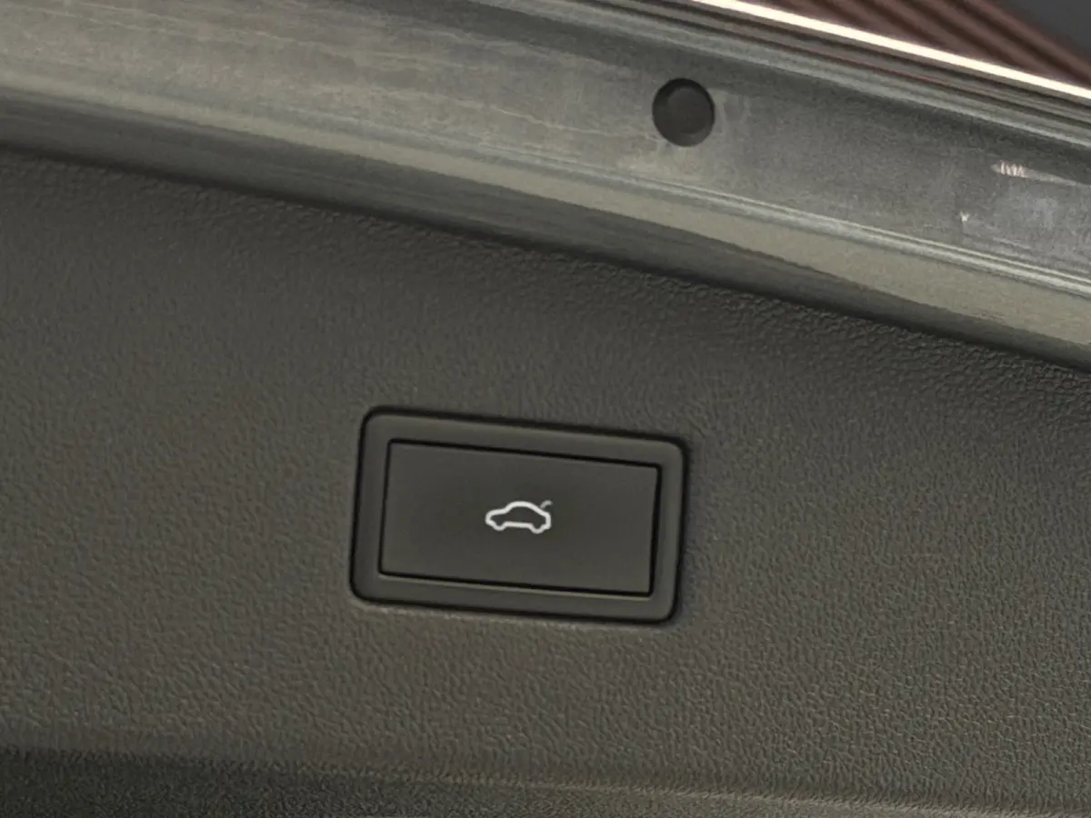1.5 TSI Business 7p. CarPlay Camera