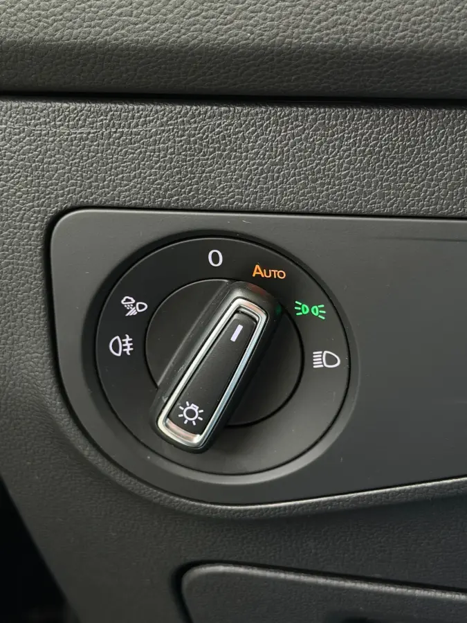 1.5 TSI Business 7p. CarPlay Camera