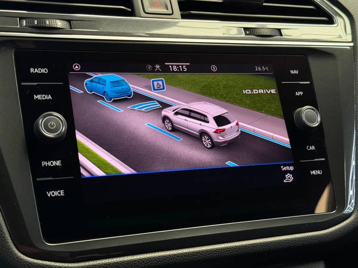 1.5 TSI Business 7p. CarPlay Camera
