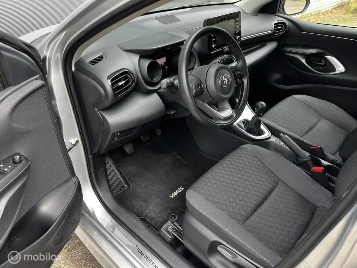 1.5 VVT-i Active