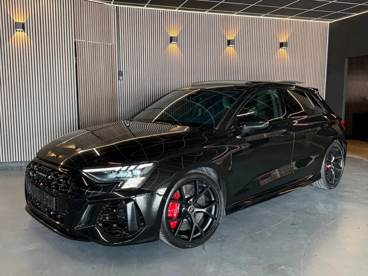 2.5 TFSI RS3 quattro HULK|KERAMISCH|PPF|PANO|Hud|B&O