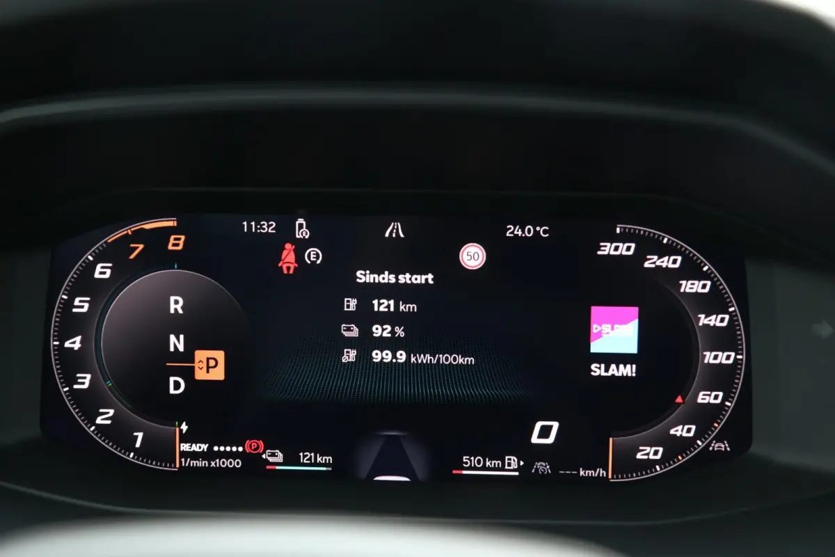 1.5 TSI e-Hybrid 204pk Business | SoH 100% | 360 Camera | Navigatie | Full Link | Stoelverwarming | Dodehoeksensor