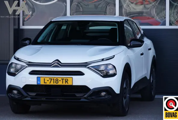 1.2 Puretech Feel, NL, CarPlay, PDC, clima, cruise