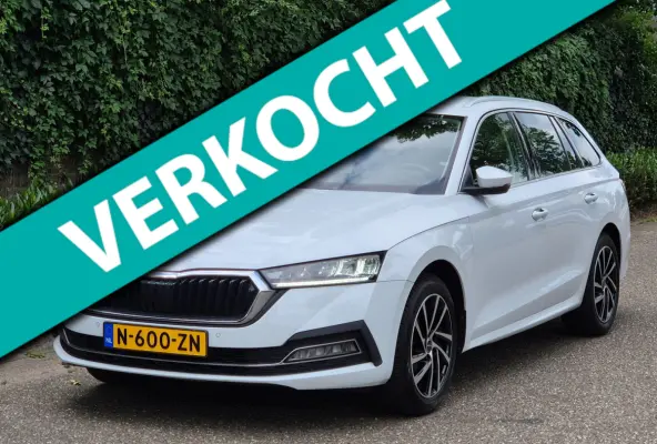 Edition Plus Trekhaak CarPlay HUD Virtual dash facelift 2e-eig 100% NAP TSI Business Edition Plus