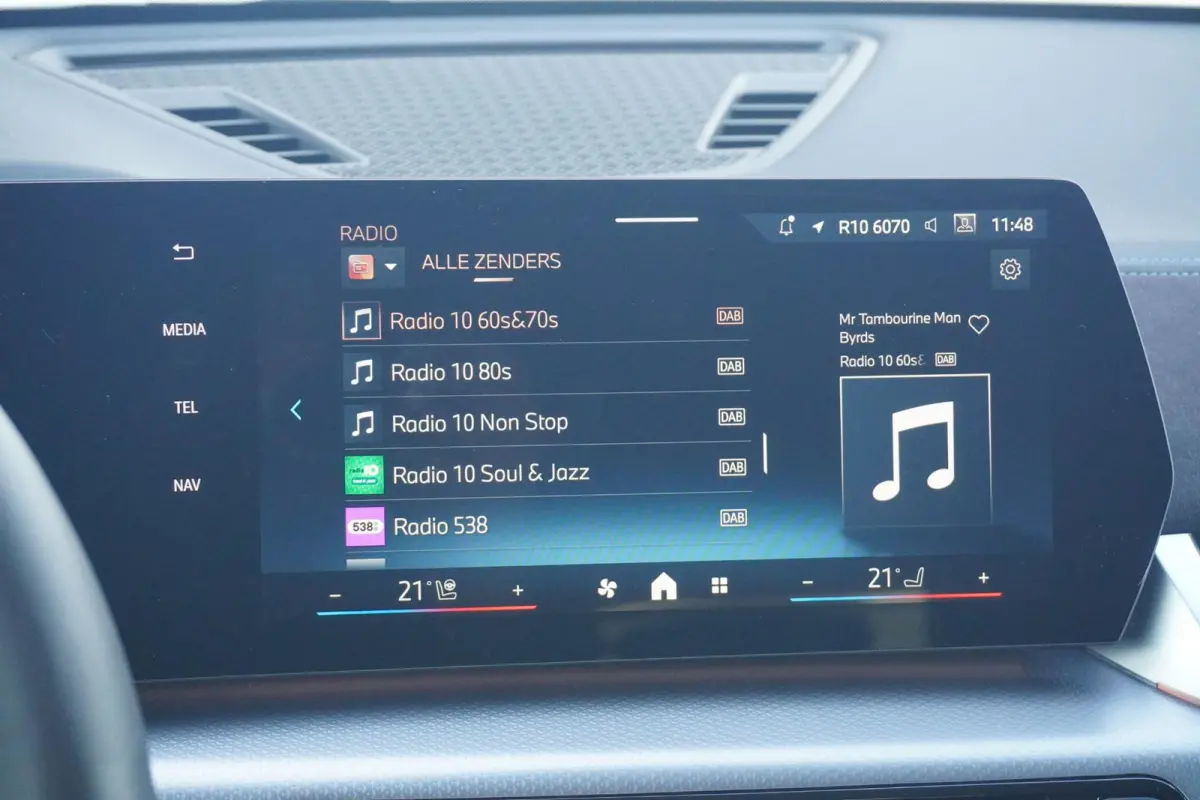 xDrive30e M Sport Pro | Trekhaak | Comfort Stoelen Elektrisch + Memory | Harman Kardon | Driving Assistant Professional | Head-Up | Rondomzicht Camera's
