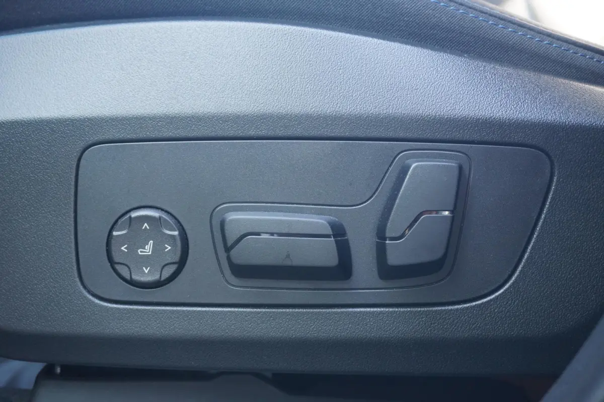 xDrive30e M Sport Pro | Trekhaak | Comfort Stoelen Elektrisch + Memory | Harman Kardon | Driving Assistant Professional | Head-Up | Rondomzicht Camera's