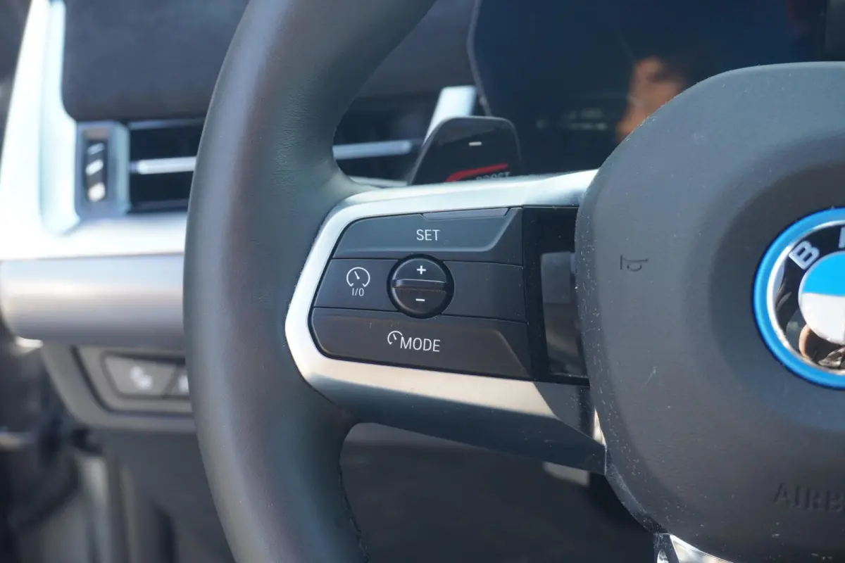 xDrive30e M Sport Pro | Trekhaak | Comfort Stoelen Elektrisch + Memory | Harman Kardon | Driving Assistant Professional | Head-Up | Rondomzicht Camera's