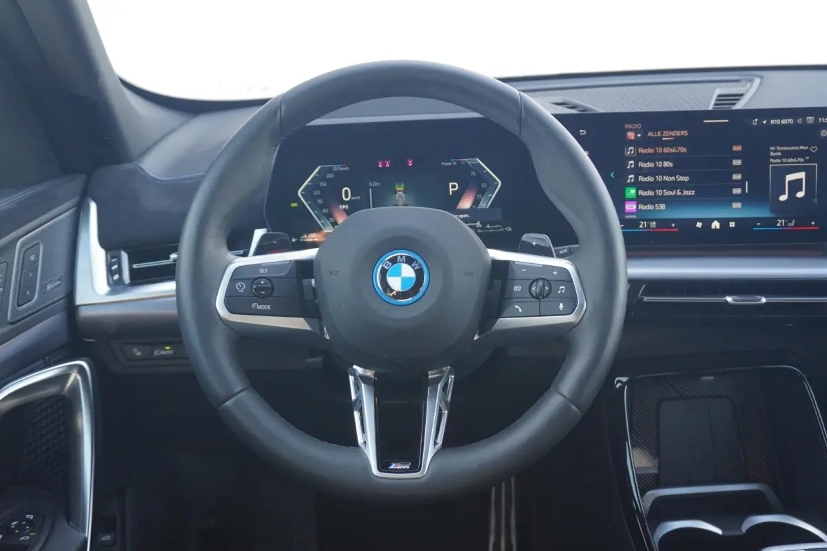 xDrive30e M Sport Pro | Trekhaak | Comfort Stoelen Elektrisch + Memory | Harman Kardon | Driving Assistant Professional | Head-Up | Rondomzicht Camera's