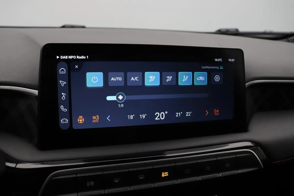 1.5 Luxury | Apple Carplay & Android Auto | Rondomzicht Camera | Stoel en Stuurwielverwarming |
