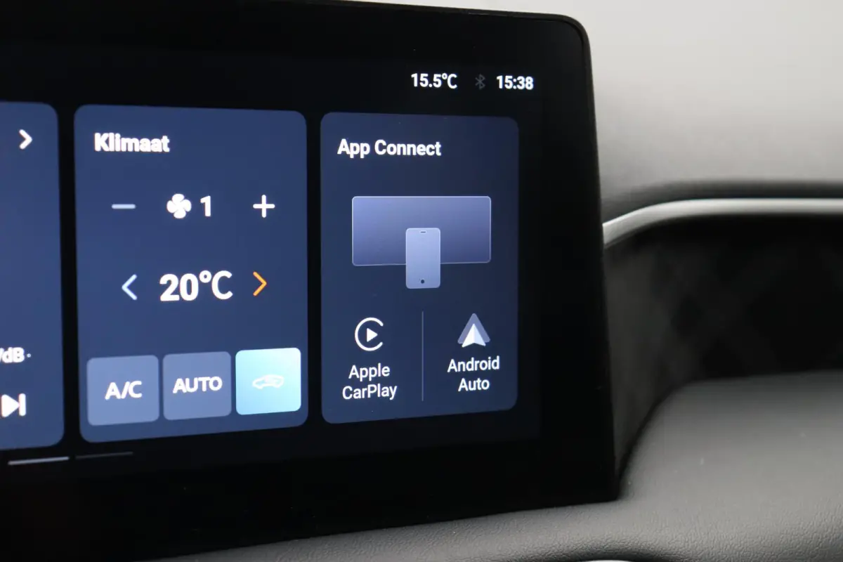 1.5 Luxury | Apple Carplay & Android Auto | Rondomzicht Camera | Stoel en Stuurwielverwarming |