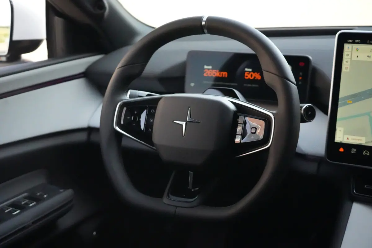 Long Range Dual Motor Performance Plus 100 kWh | 544 PK | Panoramadak | Harman Kardon | 360° Camera | Head-up display | Polestar 4 Long Range Dual Motor Performance Plus 100 kWh 544 PK met 