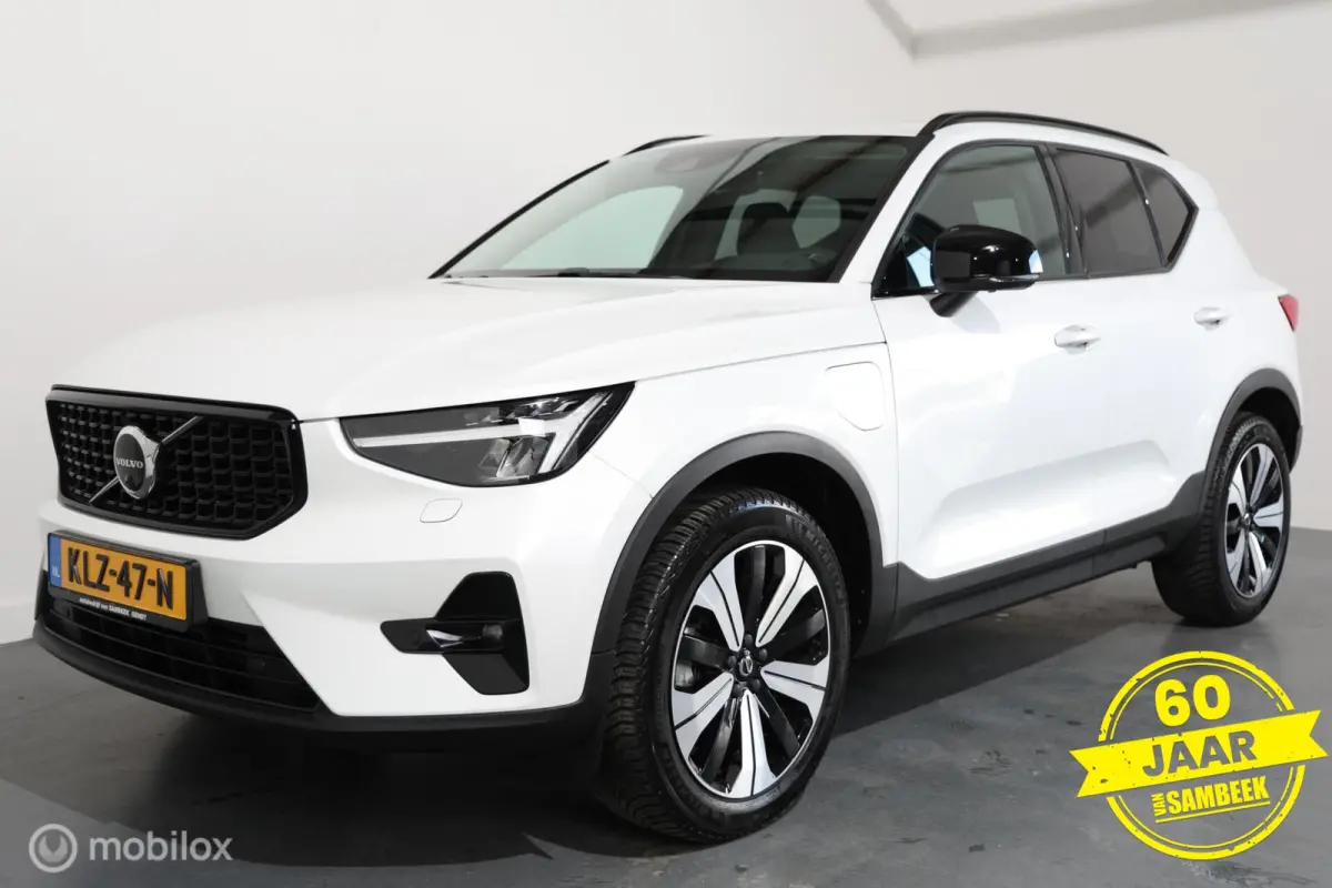 1.5 T4 Plug-in hybrid Plus Dark - Stoel/Stuurverwarming - 360 Camera - Carplay