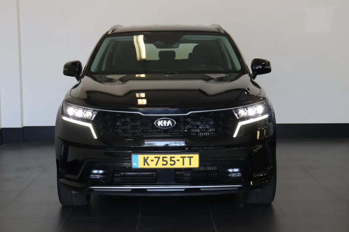 1.6 T-GDI Plug-in Hybrid 4WD DynamicLine 7p. | Trekhaak | Camera | ACC | €35.900,- incl. BTW
