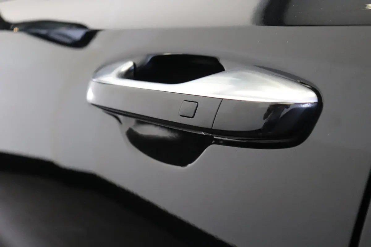 1.6 T-GDI Plug-in Hybrid 4WD DynamicLine 7p. | Trekhaak | Camera | ACC | €35.900,- incl. BTW