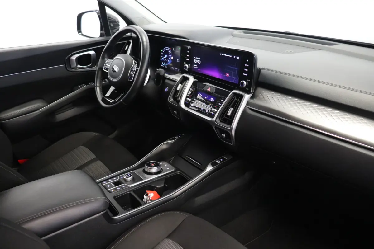 1.6 T-GDI Plug-in Hybrid 4WD DynamicLine 7p. | Trekhaak | Camera | ACC | €35.900,- incl. BTW