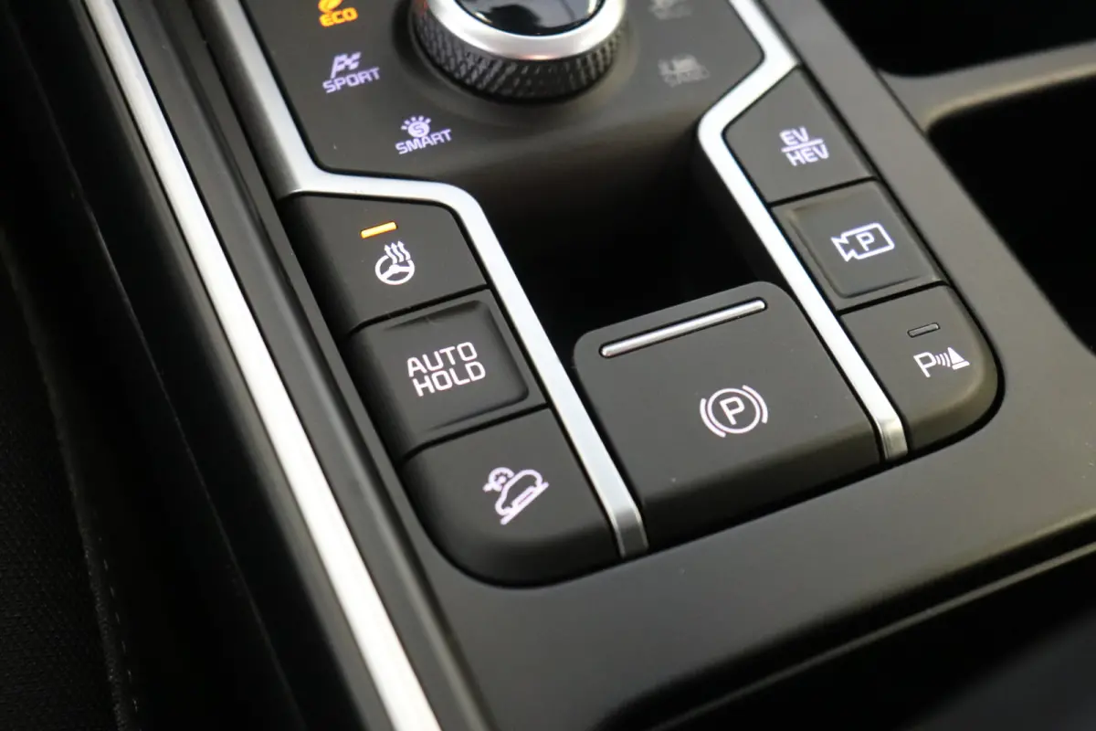 1.6 T-GDI Plug-in Hybrid 4WD DynamicLine 7p. | Trekhaak | Camera | ACC | €35.900,- incl. BTW