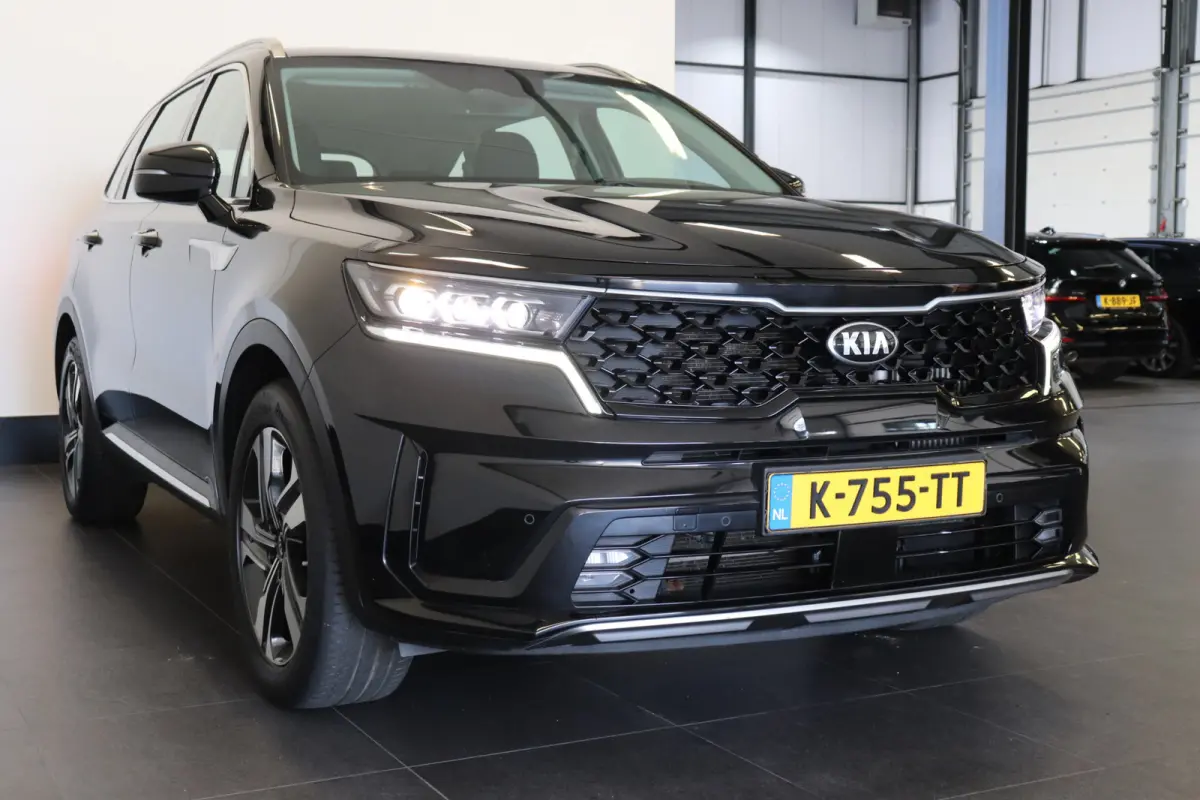 1.6 T-GDI Plug-in Hybrid 4WD DynamicLine 7p. | Trekhaak | Camera | ACC | €35.900,- incl. BTW