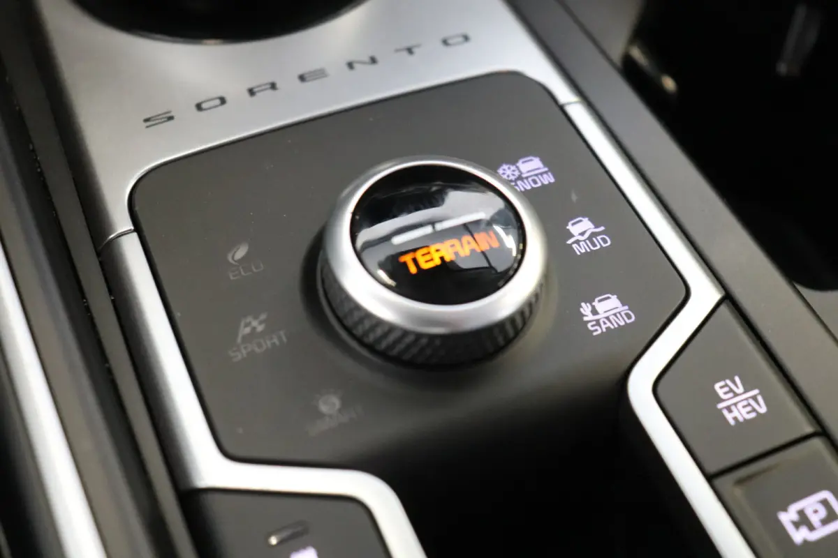1.6 T-GDI Plug-in Hybrid 4WD DynamicLine 7p. | Trekhaak | Camera | ACC | €35.900,- incl. BTW