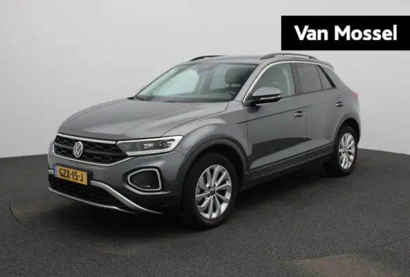 1.0 TSI Oranje Edition 116 PK| Origineel Nederlands | 1e Eigenaar | Trekhaak Afneembaar | Navigatie | Climatronic | Achteruitrijcamera | LED Plus | Parkeersensoren