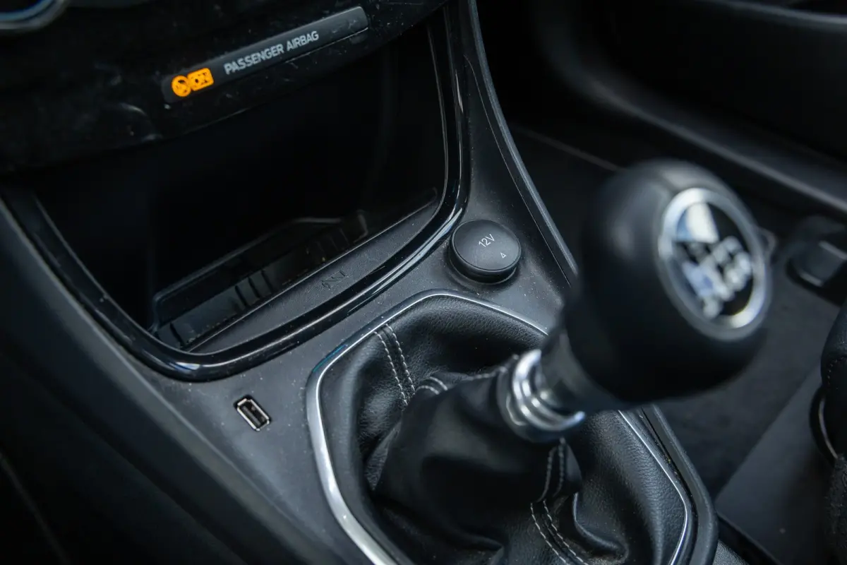 1.0 EcoBoost Titanium X | Half leder | LED verlichting | Privacy-glass | Apple carplay / Android auto | Parkeercamera