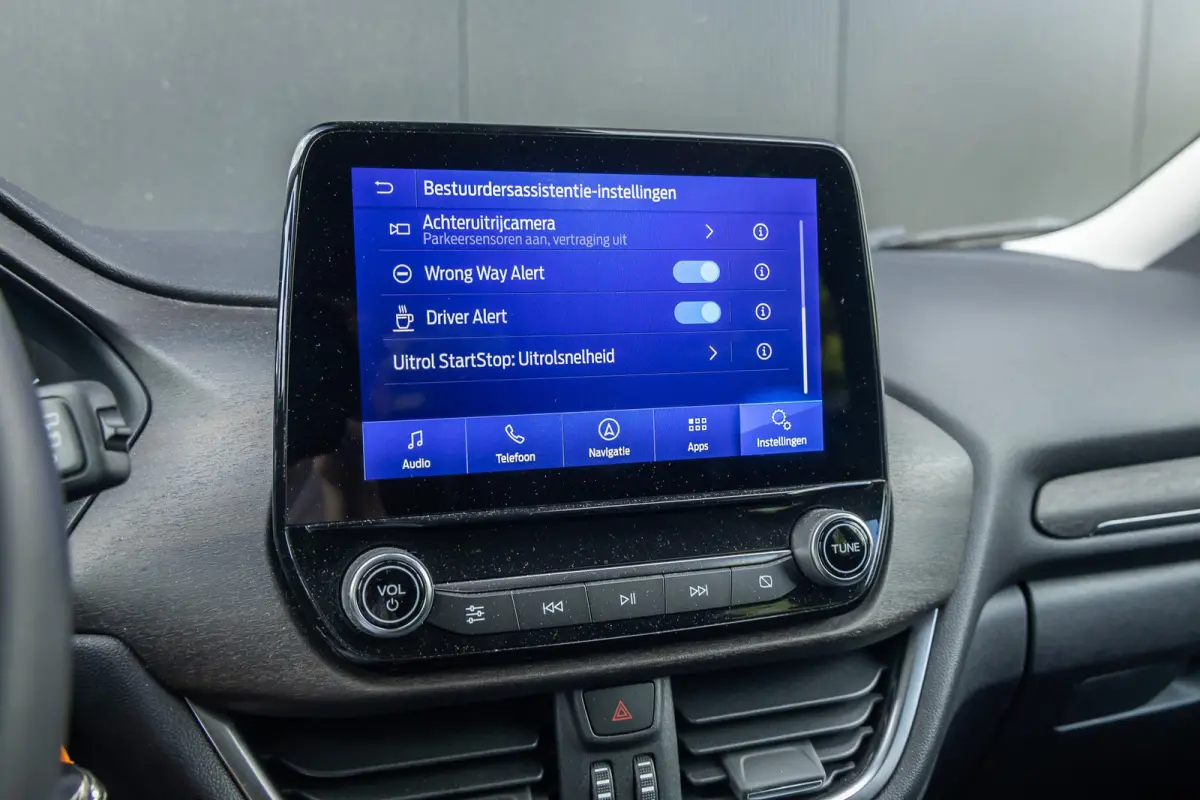 1.0 EcoBoost Titanium X | Half leder | LED verlichting | Privacy-glass | Apple carplay / Android auto | Parkeercamera
