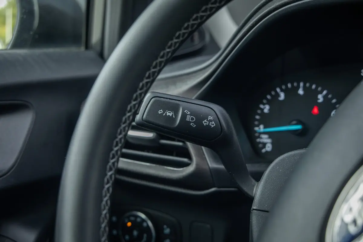 1.0 EcoBoost Titanium X | Half leder | LED verlichting | Privacy-glass | Apple carplay / Android auto | Parkeercamera