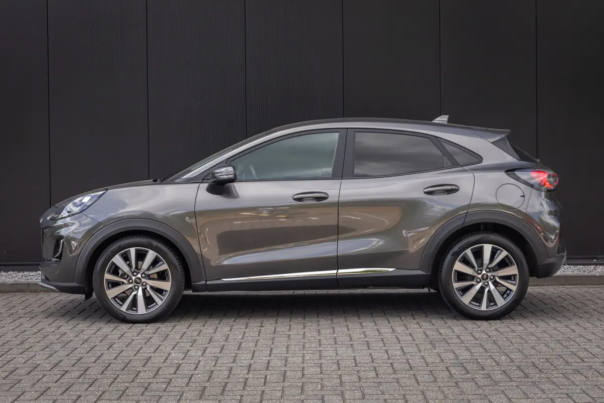 1.0 EcoBoost Titanium X | Half leder | LED verlichting | Privacy-glass | Apple carplay / Android auto | Parkeercamera