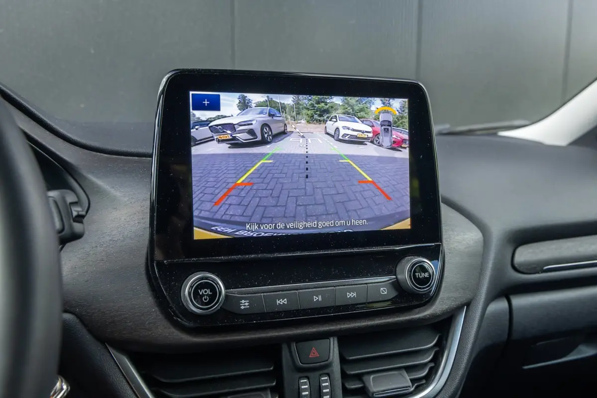 1.0 EcoBoost Titanium X | Half leder | LED verlichting | Privacy-glass | Apple carplay / Android auto | Parkeercamera