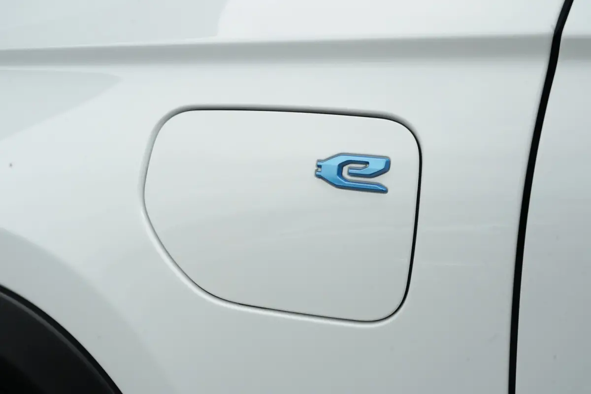 2.0 Limited 4xe | 381PK | Maxton | Pano | 20" | Keyless | Massage | Ventilatie | Leder | Jeep Grand Cherokee 2.0 Limited 4xe 381 PK Plug-in Hybrid met 2.0 viercilinder, panoramadak, 20-inch 