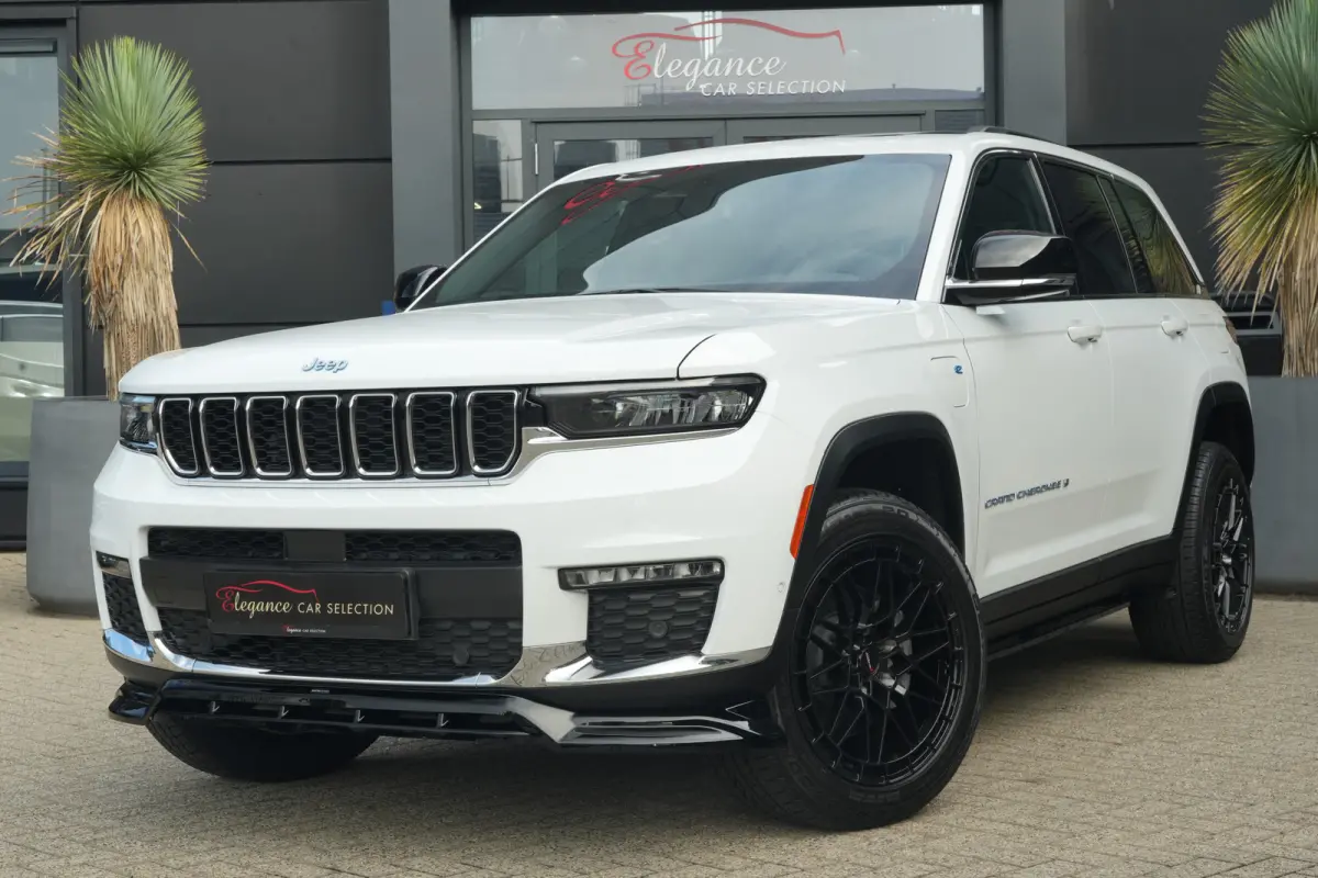 2.0 Limited 4xe | 381PK | Maxton | Pano | 20" | Keyless | Massage | Ventilatie | Leder | Jeep Grand Cherokee 2.0 Limited 4xe 381 PK Plug-in Hybrid met 2.0 viercilinder, panoramadak, 20-inch 