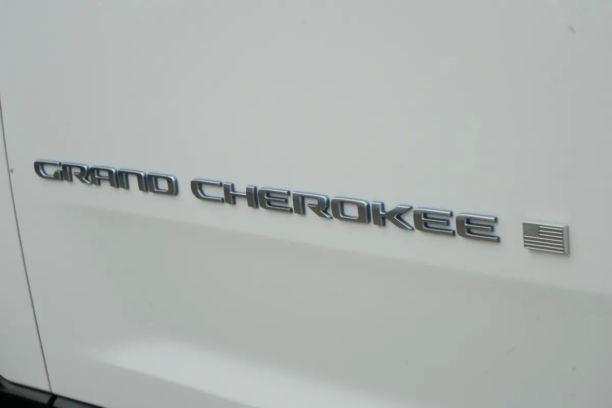 2.0 Limited 4xe | 381PK | Maxton | Pano | 20" | Keyless | Massage | Ventilatie | Leder | Jeep Grand Cherokee 2.0 Limited 4xe 381 PK Plug-in Hybrid met 2.0 viercilinder, panoramadak, 20-inch 