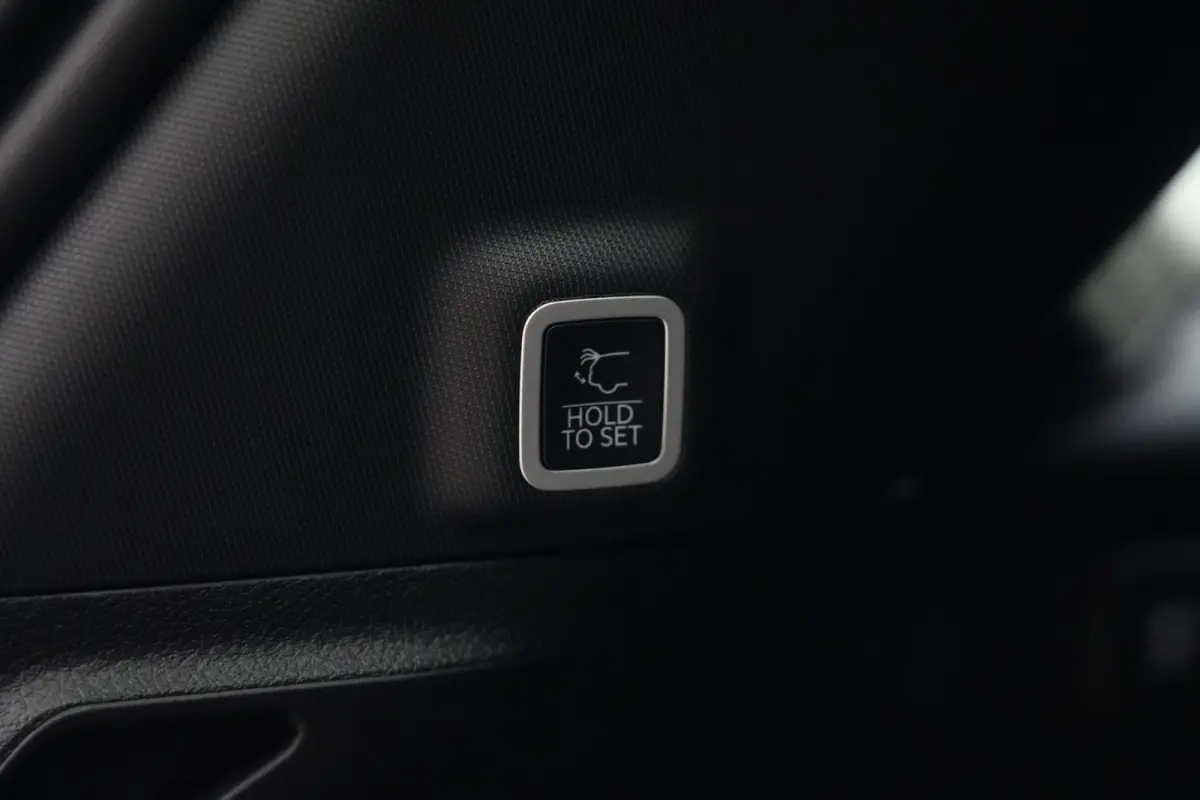 2.0 Limited 4xe | 381PK | Maxton | Pano | 20" | Keyless | Massage | Ventilatie | Leder | Jeep Grand Cherokee 2.0 Limited 4xe 381 PK Plug-in Hybrid met 2.0 viercilinder, panoramadak, 20-inch 