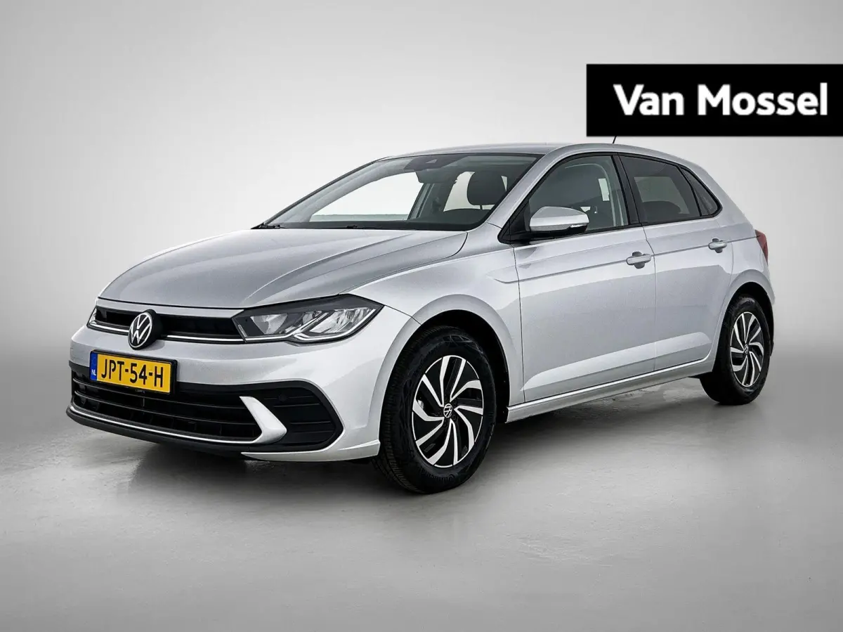 1.0 TSI Life Edition | 95 PK | Sensoren | Stoelverwarming | Carplay / Android Auto