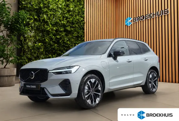 2.0 T6 Plug-in hybrid AWD Plus Dark | Pano | 360 Cam | Head-up | Pilot Assist | Memory | Harman/Kardon