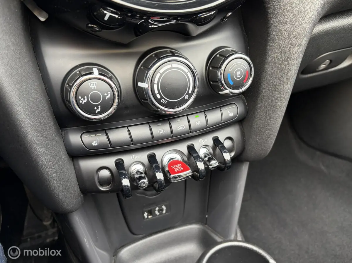 1.5 Leder/Alcantara / LM / PDC / 38.982 KM 1e eig.