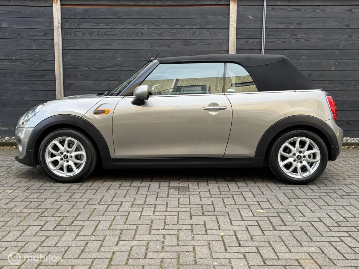 1.5 Leder/Alcantara / LM / PDC / 38.982 KM 1e eig.