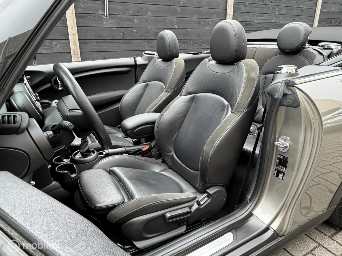 1.5 Leder/Alcantara / LM / PDC / 38.982 KM 1e eig.