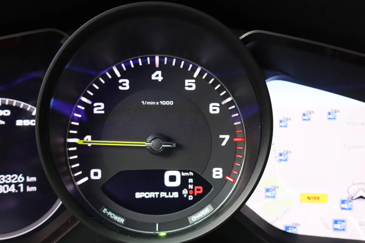 3.0 E-Hybrid Black Edition Platinum 462PK NIEUWSTAAT 1STE EIG. SOH 99% I NL-auto I 360 Camera I Leder I Sport Chrono I Pano I elek. stoel I Winterpakket I PASM I Soft-close I