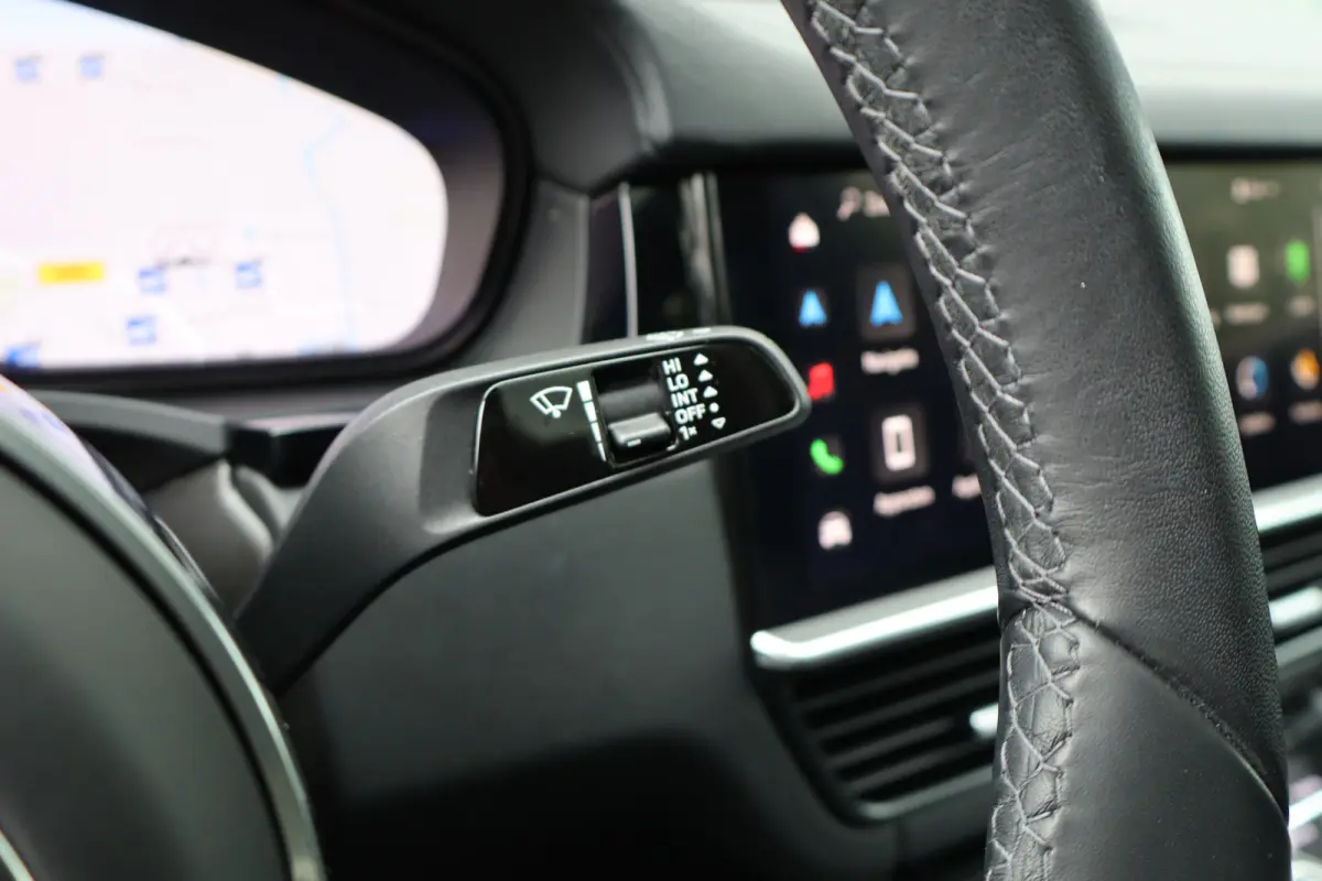 3.0 E-Hybrid Black Edition Platinum 462PK NIEUWSTAAT 1STE EIG. SOH 99% I NL-auto I 360 Camera I Leder I Sport Chrono I Pano I elek. stoel I Winterpakket I PASM I Soft-close I