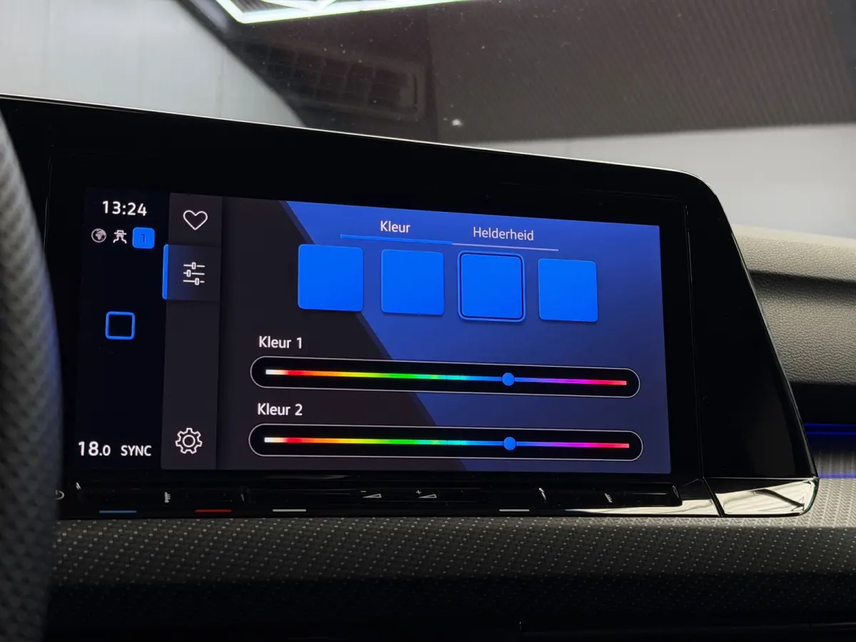 1.5 eTSI 3x R-Line CarPlay Camera