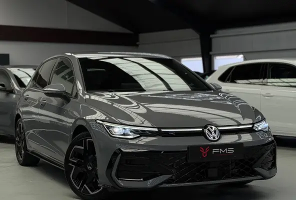 1.5 TSI 3x R-Line Facelift CarPlay Camera