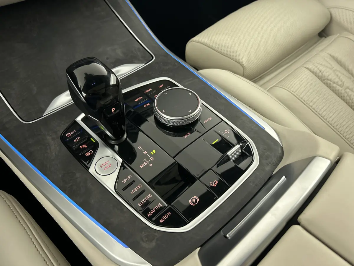 xDrive45e M-Sport Pano-dak/Full Options/Stoel-Ventilatie/Browers&Wilkins/