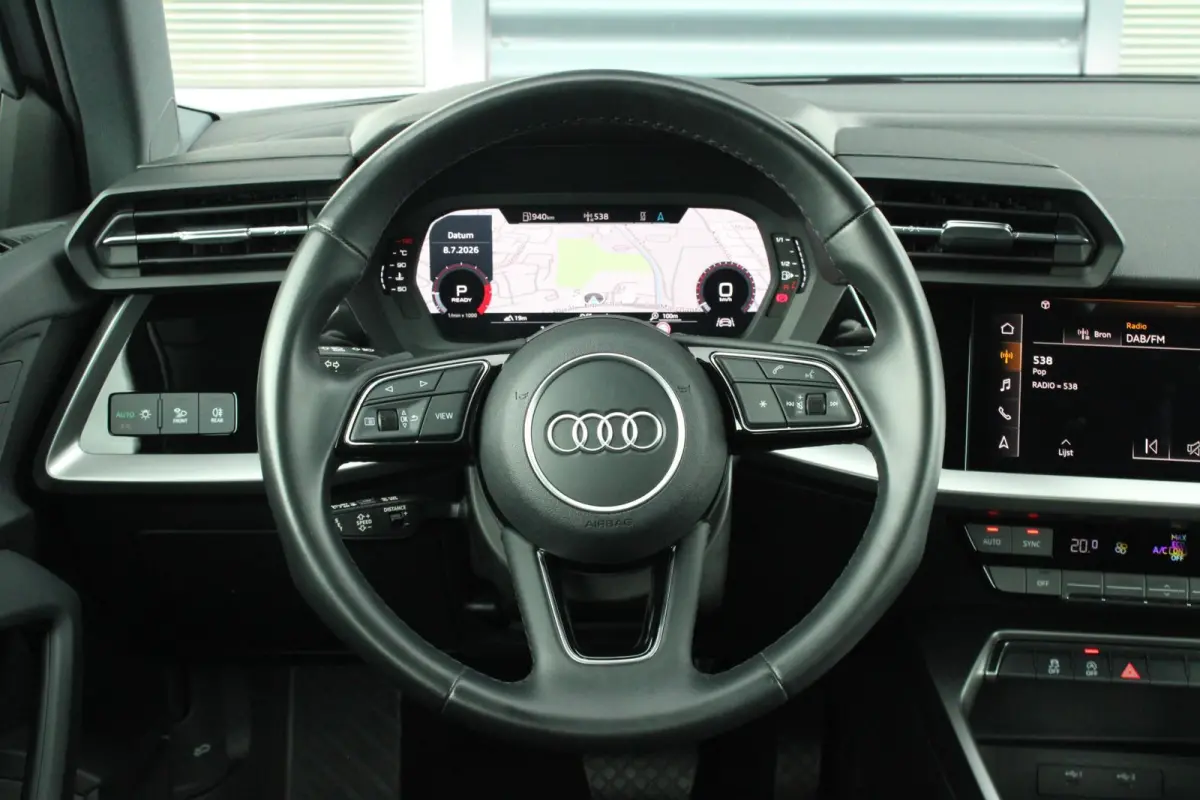 30 TFSI 110pk S-tronic Advanced edition | Smartphone Interface | 2-zone Climatronic | Cruise Control | Navigatie | ParkeersensorenAchter | Sportstoelen | Full LED