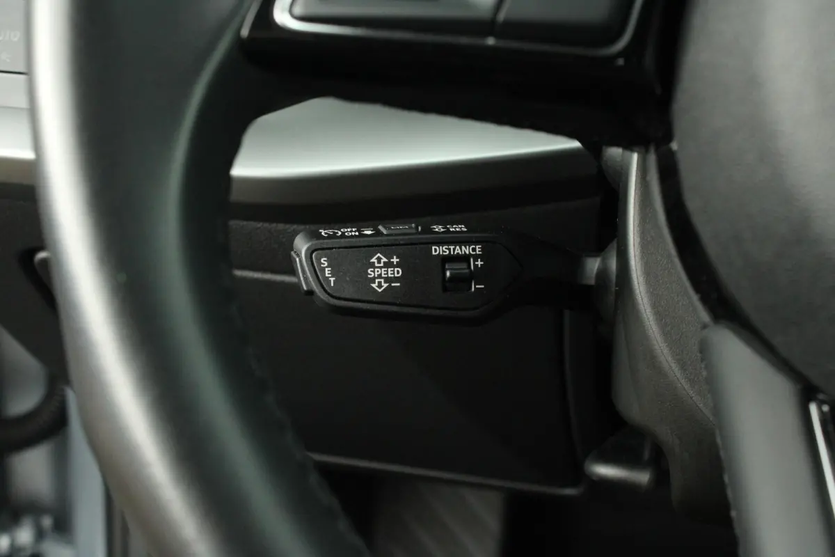 30 TFSI 110pk S-tronic Advanced edition | Smartphone Interface | 2-zone Climatronic | Cruise Control | Navigatie | ParkeersensorenAchter | Sportstoelen | Full LED