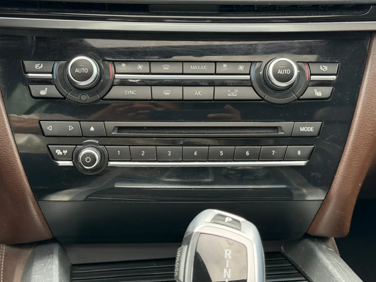 xDrive40e High Executive / NAP/ GARANTIE / INRUIL MOGELIJK /
