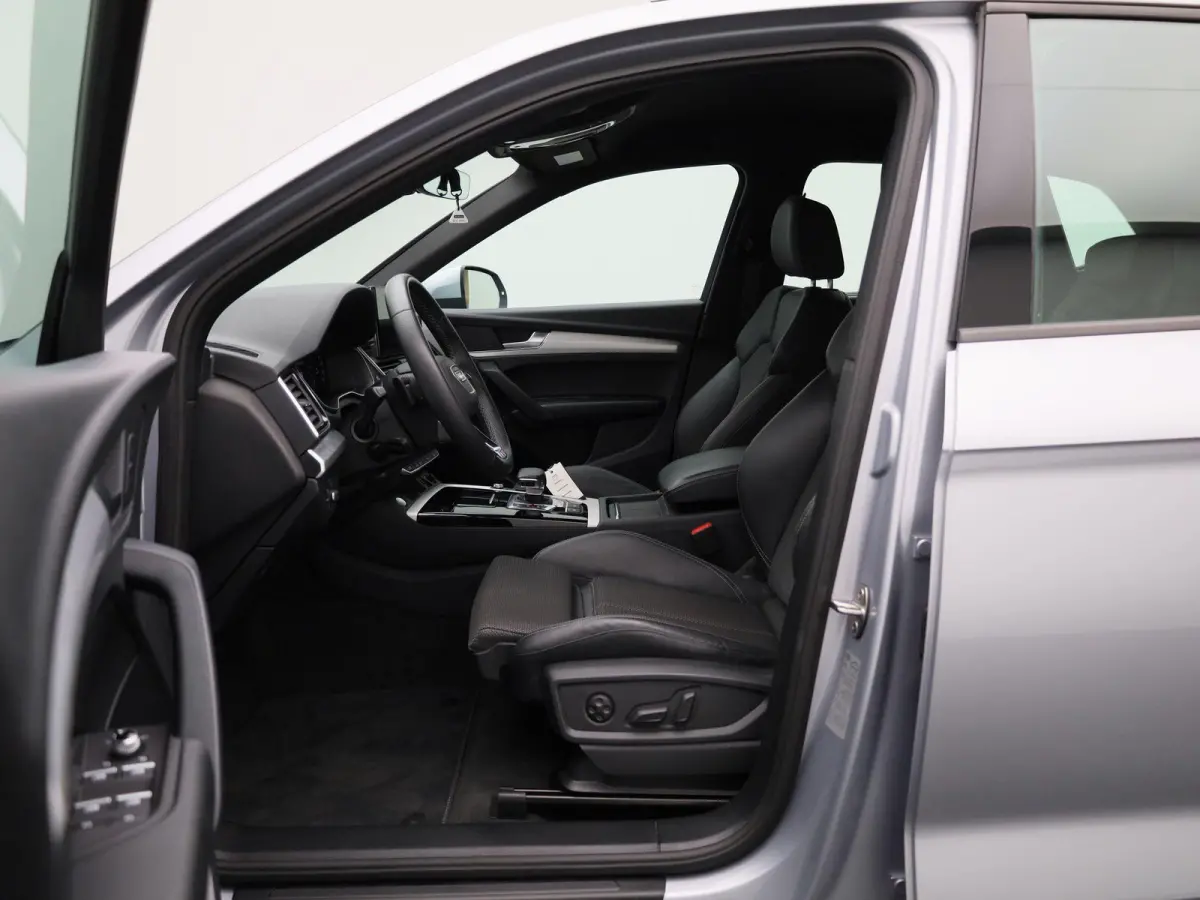 50 TFSI e Advanced edition 299 PK | S-line | Navigatie | Camera | Cruise control | Climate control | Audi smartphone interface | Elektr. instel. bestuurd.stoel | Stoelverwarming | Ledkoplamp