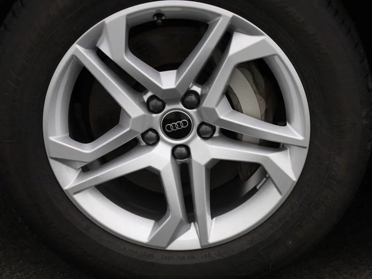 50 TFSI e Advanced edition 299 PK | S-line | Navigatie | Camera | Cruise control | Climate control | Audi smartphone interface | Elektr. instel. bestuurd.stoel | Stoelverwarming | Ledkoplamp