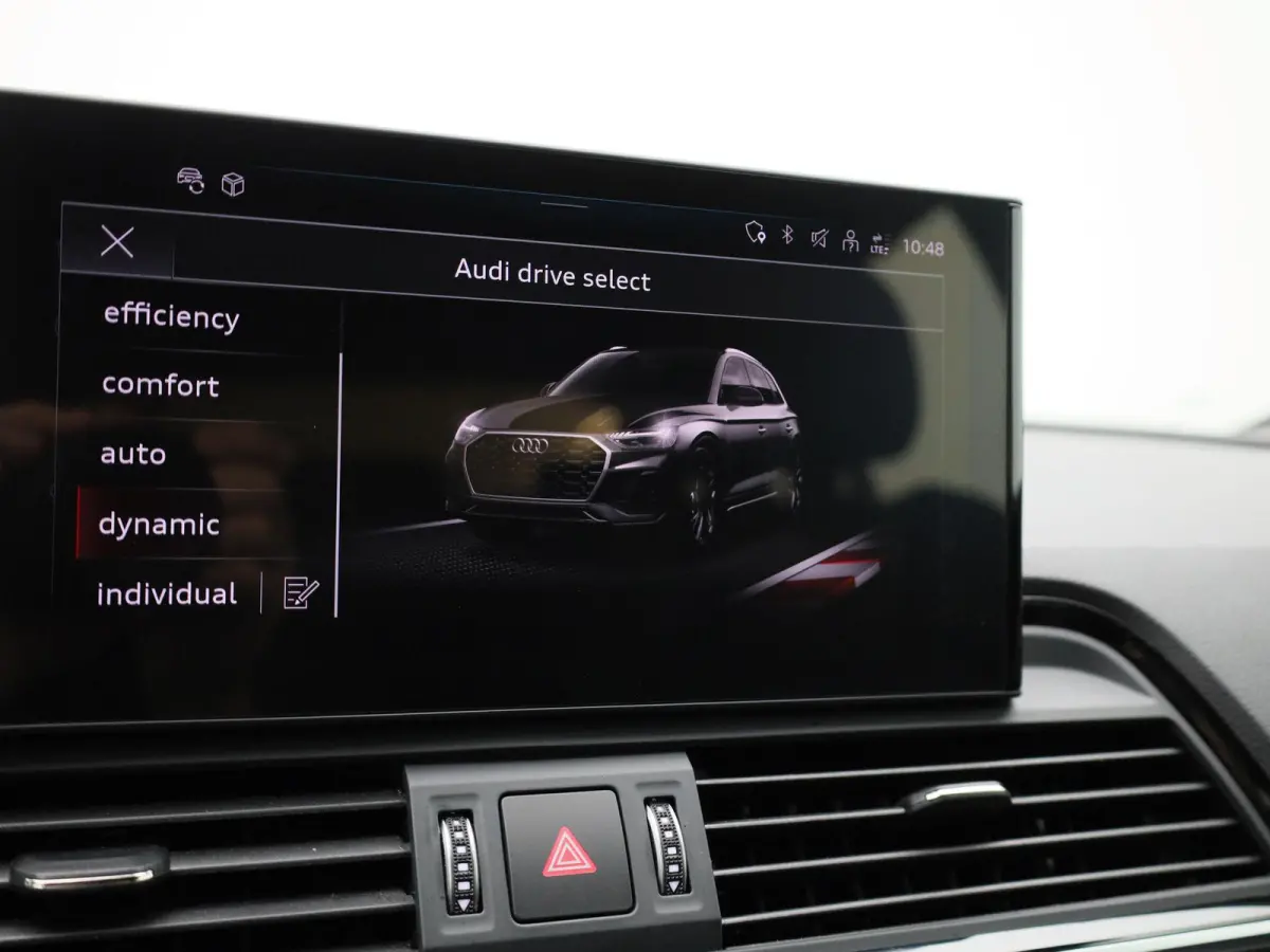 50 TFSI e Advanced edition 299 PK | S-line | Navigatie | Camera | Cruise control | Climate control | Audi smartphone interface | Elektr. instel. bestuurd.stoel | Stoelverwarming | Ledkoplamp